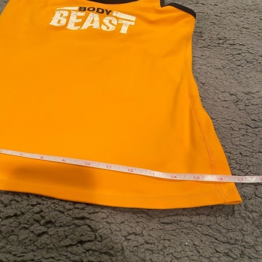 Beach Body Tank Top  Size Medium - Picture 11 of 12